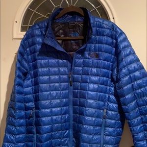 Men’s North Face jacket
